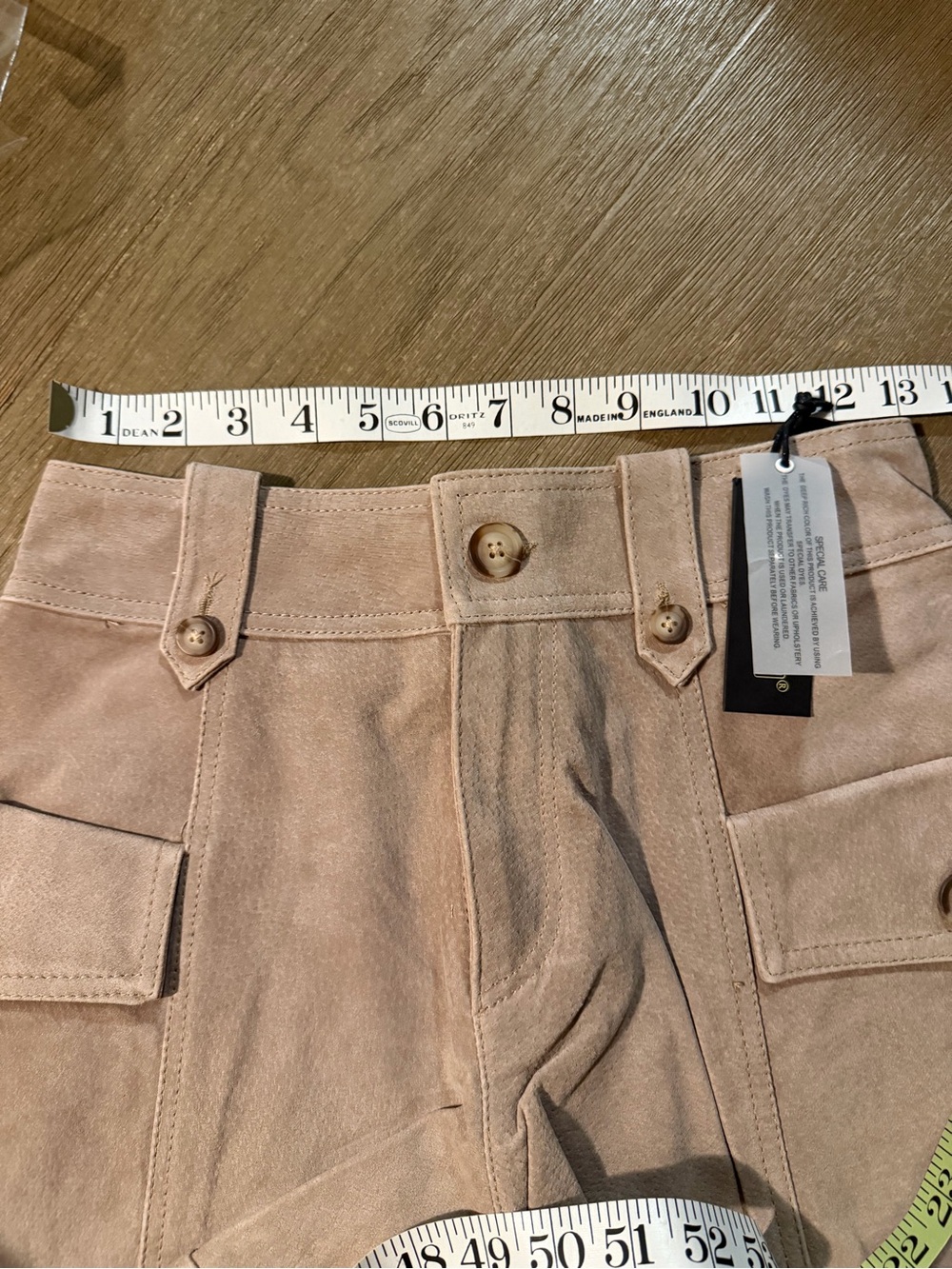 BLANK NYC Suede Leather Shorts 24 Bare It All tan / beige small - Picture 8 of 8